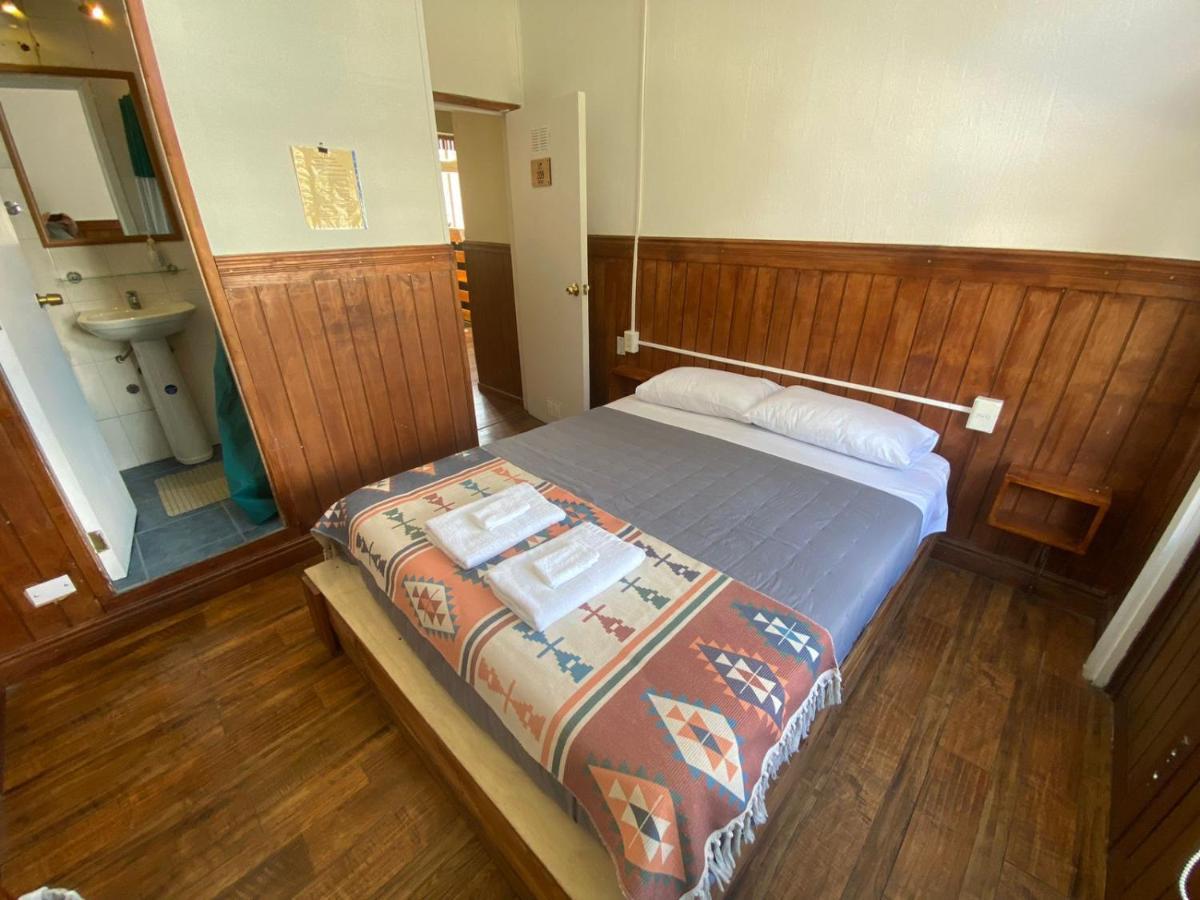 Hostal Ochen Punta Arenas Exterior foto